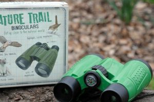 explorer-binoculars-930635_1200x_jpg_85